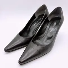 【極美品】DIANA ダイアナ 23 ポインテッドトゥ ピンヒール レザー 黒