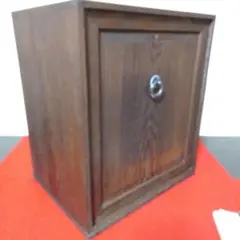 Item thumbnail for item d4aebda5-d7cf-4ecf-ab64-360a2947a055