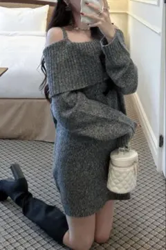オフショルダー グレー ニットワンピース