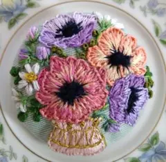 No.538 ハンドメイドブローチ　刺繍