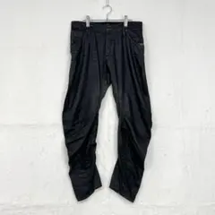 ジースターロゥ【W32】黒系 デニムパンツ コーティング加工 3D ボタンフライのサムネイル