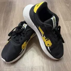 adidas Pokémon スニーカー 21㎝　ピカチュウ コラボのサムネイル