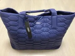 【新品】アウディ キルティングトートバッグL ネイビーのサムネイル