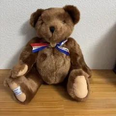 Item thumbnail for item f0e98a1b-1857-4881-83d2-f70279ba9e3e