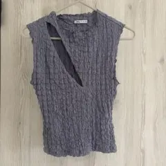 ZARA ノースリーブ ラップトップス　クロップド