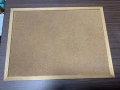 コルクボード　使用済み　穴あきあり　中古品