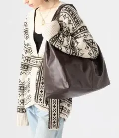 GAVAZZENI DIANA ショルダーバッグ 定価7万4800円のサムネイル