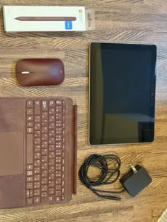 Microsoft Surface Go128GB純正キーボード・ペン・マウス付