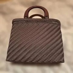 高品質 ポーチ付き 編み込みバック 赤みブラウン ワンショルダーバッグ 