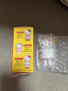 ハローキティ　シークレットマスコットチャームA