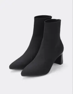 GU ポインテッドニットブーツ