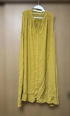 【 ロングワンピース】マスタード ノースリーブ 前開き ギャザー M