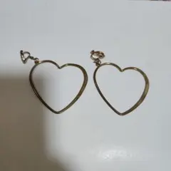 ハート型フープイヤリング