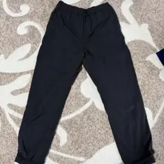 美品⭐︎黒のゴムウエスト⭐︎長ズボン　サイズ150 UNIQLO