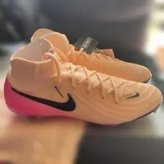 ファントムルナ2エリートNIKE By you - メルカリ