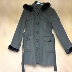 【レディースロングコート】オリーブグリーン ロングコート ファー付き