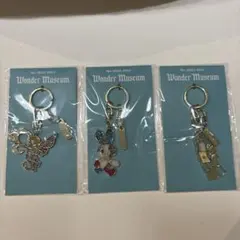 ミセス ワンダーミュージアム 展覧会 アンラブレス ステンドグラス