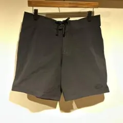 ノースフェイスブラック　ショートパンツ