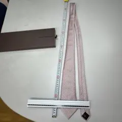 Louis Vuitton ピンク 幾何学模様 ネクタイ