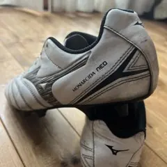 に*お様 サッカースパイク　MONARCIDA NEO