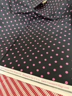 USA♪Cranston Print Works ドット柄 ブラック×ピンク1m