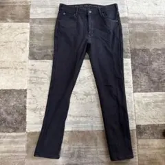 ブラック スキニーパンツ