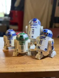 R2-D2 フィギュア 小物入れ　4体セット