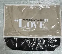 嵐 Love コンサートグッズ Tシャツ ポーチ バッグ スカーフ2013 嵐 Love コンサートグッズ Tシャツ ポーチ バッグ スカーフ2013 Amazon