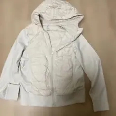 ホワイト フード付きダウンジャケット