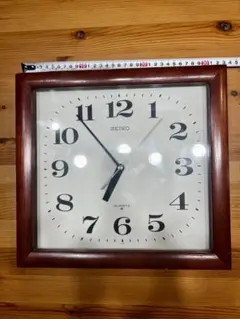 ヴィンテージ SEIKO 壁掛け時計 四角 木製 レトロ 日本製 70年代