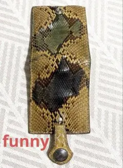 FUNNYファニー　二つ折り財布　ダイヤモンドパイソンのサムネイル