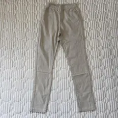 ベージュ カジュアルパンツ ゴムウエスト