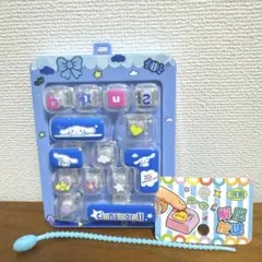 人気　サンリオ　シナモロール　キーホルダー キーボード