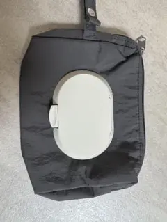 おしりふきポーチ 黒 ウェットティッシュディスペンサー付き