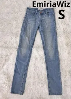 スキニーデニムパンツ　Rady.ミシェルマカロン.rienda.リップサービスのサムネイル