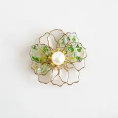 花びら入りフリルお花*＊イエローグリーン(黄緑)＊*４タイプから選べる♪