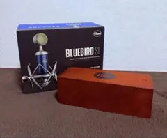 Item thumbnail for item eab2234a-32dd-44c2-a4c9-adcae8b3f8e3