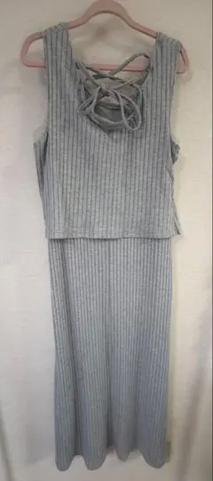 Rib-knit cross-back long tank top, size M