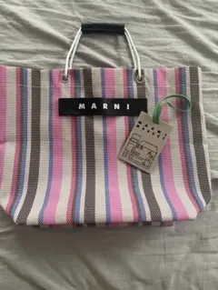 美品⭐️MARNIマルニ布袋付き可愛いピンク系ストライプ　メッシュトートバッグ 2025年最新】marni カラー：ピンク系 トートバッグの人気