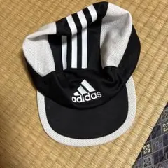 adidas メッシュキャップ 黒/白　サッカー　フットサル
