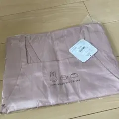 新品未使用　ミッフィー　エプロンのサムネイル
