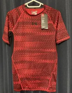 【新品】Under Armour アンダーアーマーヒートギア 上 トップス ジム