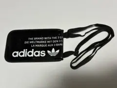 adidas エナメル ショルダーバッグ