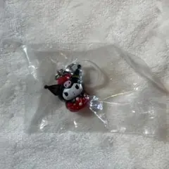 匿名配送　サンリオ　いちごめじるしアクセサリー　クロミ