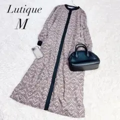 ルティーク/ダマスク柄ワンピース/Mサイズ/カーディガン/バンドカラー/新品✨️