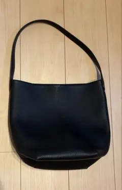 【限定価格】therow パークトート　ミディアム　ブラックのサムネイル