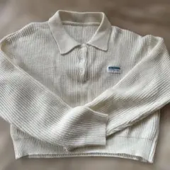アイボリー ニットポロシャツ クロップド丈