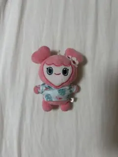 TWICE モモ ぬいぐるみ