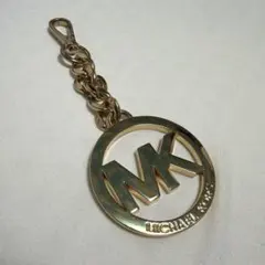 【最終価格】MICHAEL KORS MKロゴチャームゴールド　マイケルコースのサムネイル