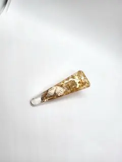 ハンドメイド　ヘアクリップ　ゴールド　貝殻